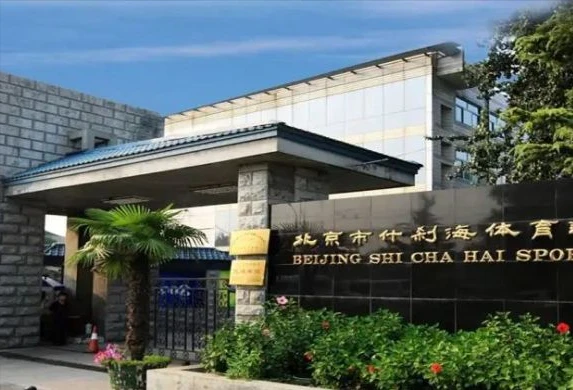 适合不同年龄段篮球爱好者的体能训练方案_0